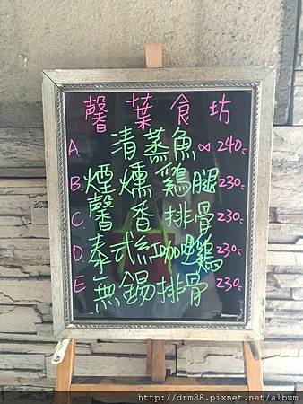 1489833464 2099186779 m