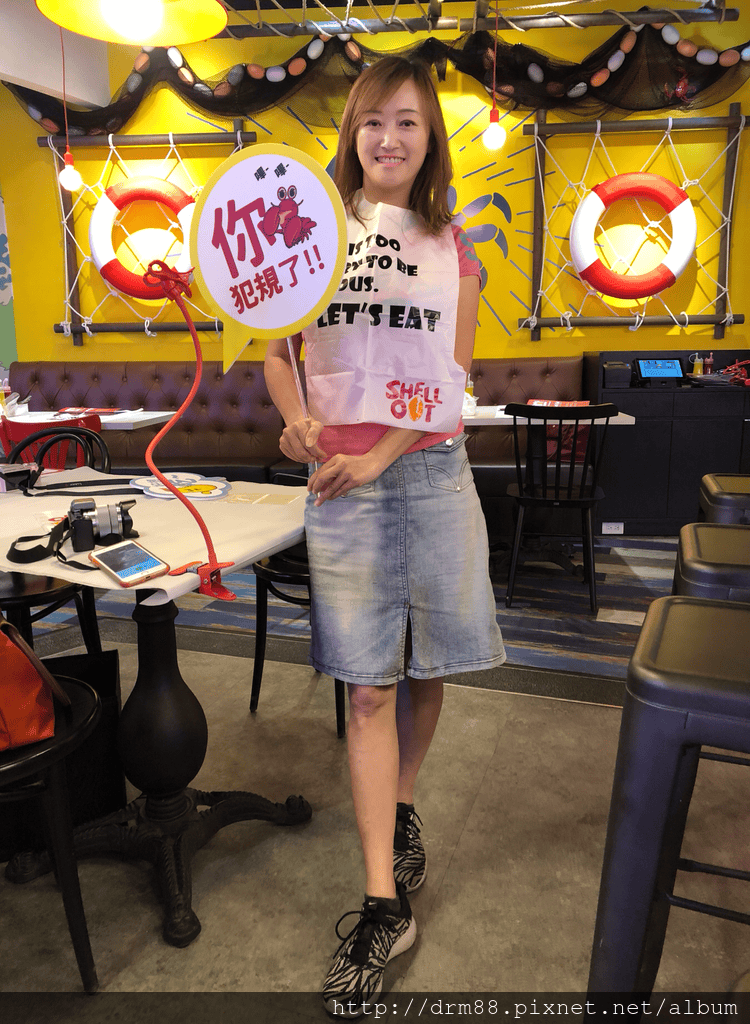090FD7F3-C5CC-4A13-A94E-D3CE379F9855.png