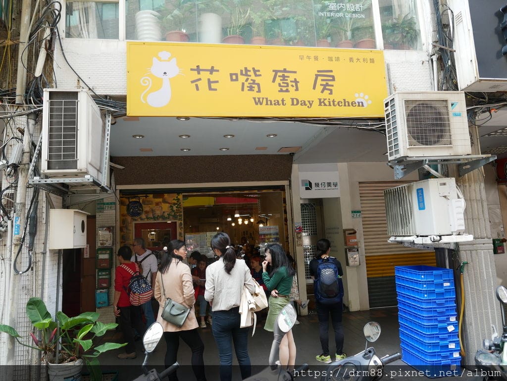 0CAEBEE7-3D80-4E3E-B05C-798517765E57.jpeg